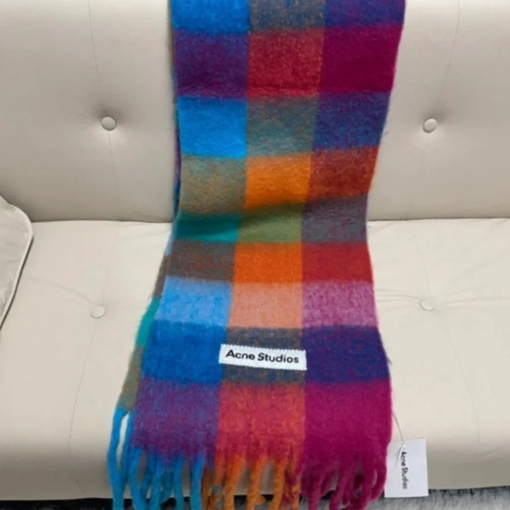 Acne studios scarf - Picture 5 of 5